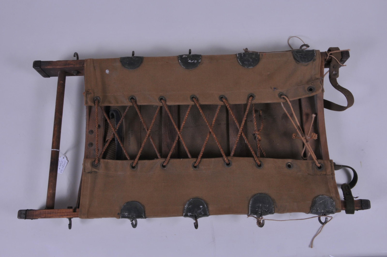 WWII U.S. Army Frame Back marked Gerber Bros. 1942.: WWII U.S. Army Frame Back marked Gerber Bros. 1942. Neat original honest pack with rope.