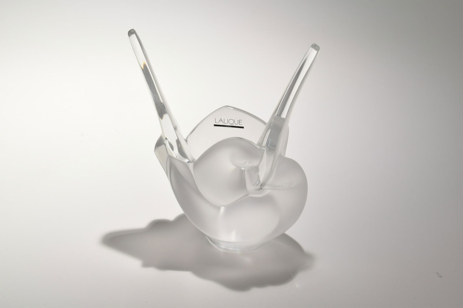 Lalique Frosted Crystal "Sylvie" Dove Vase (1 of 7)