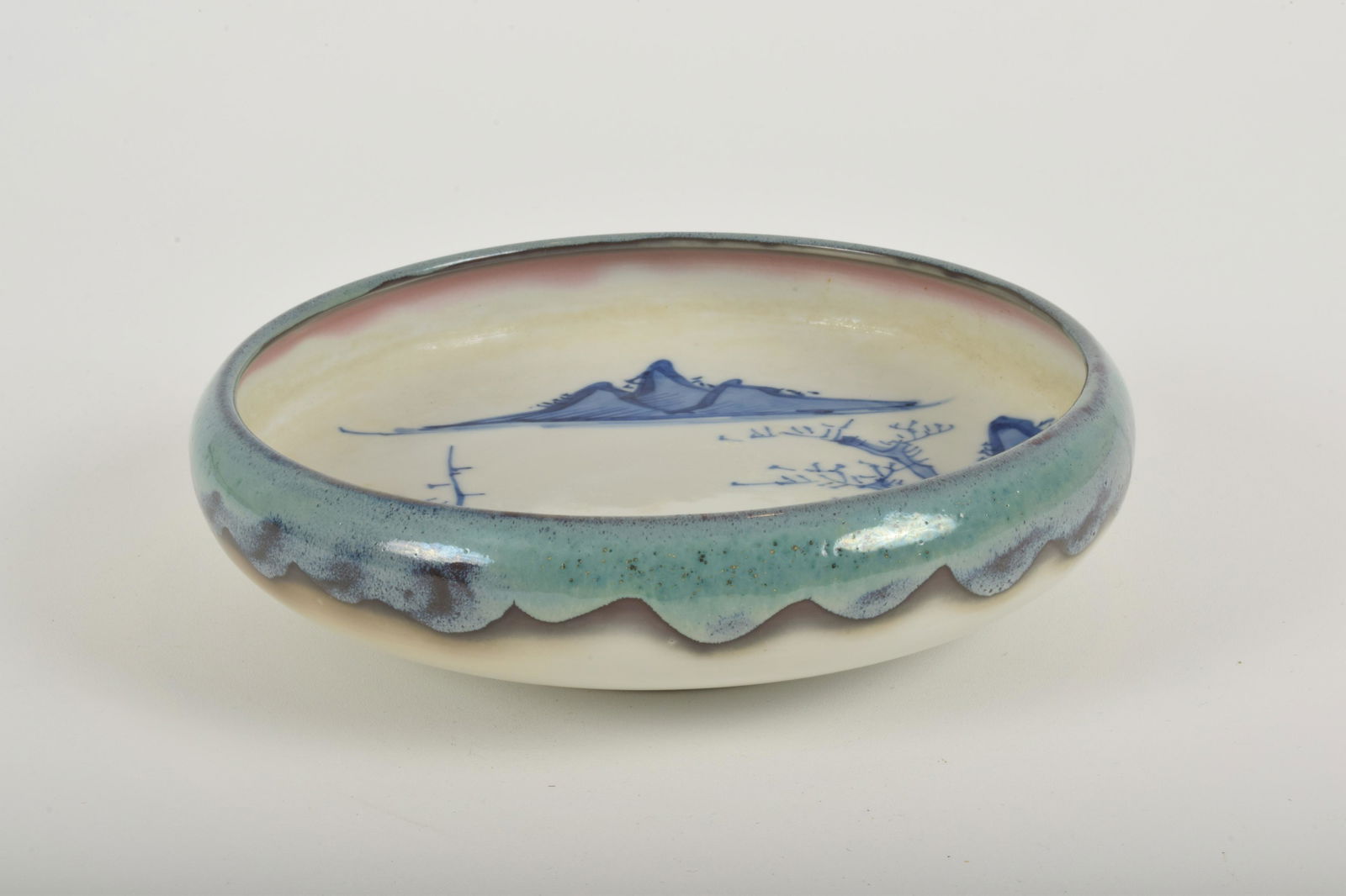 Japanese Arita Ware Studio Pottery Bowl (1 of 7)