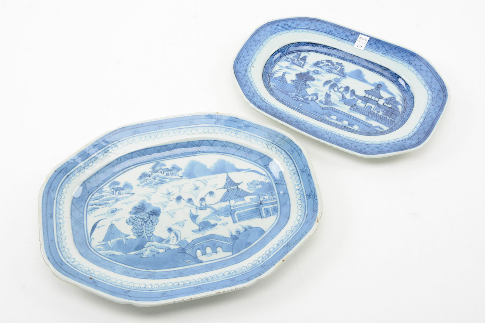 Canton Pattern Chinese Export Porcelain (1 of 10)