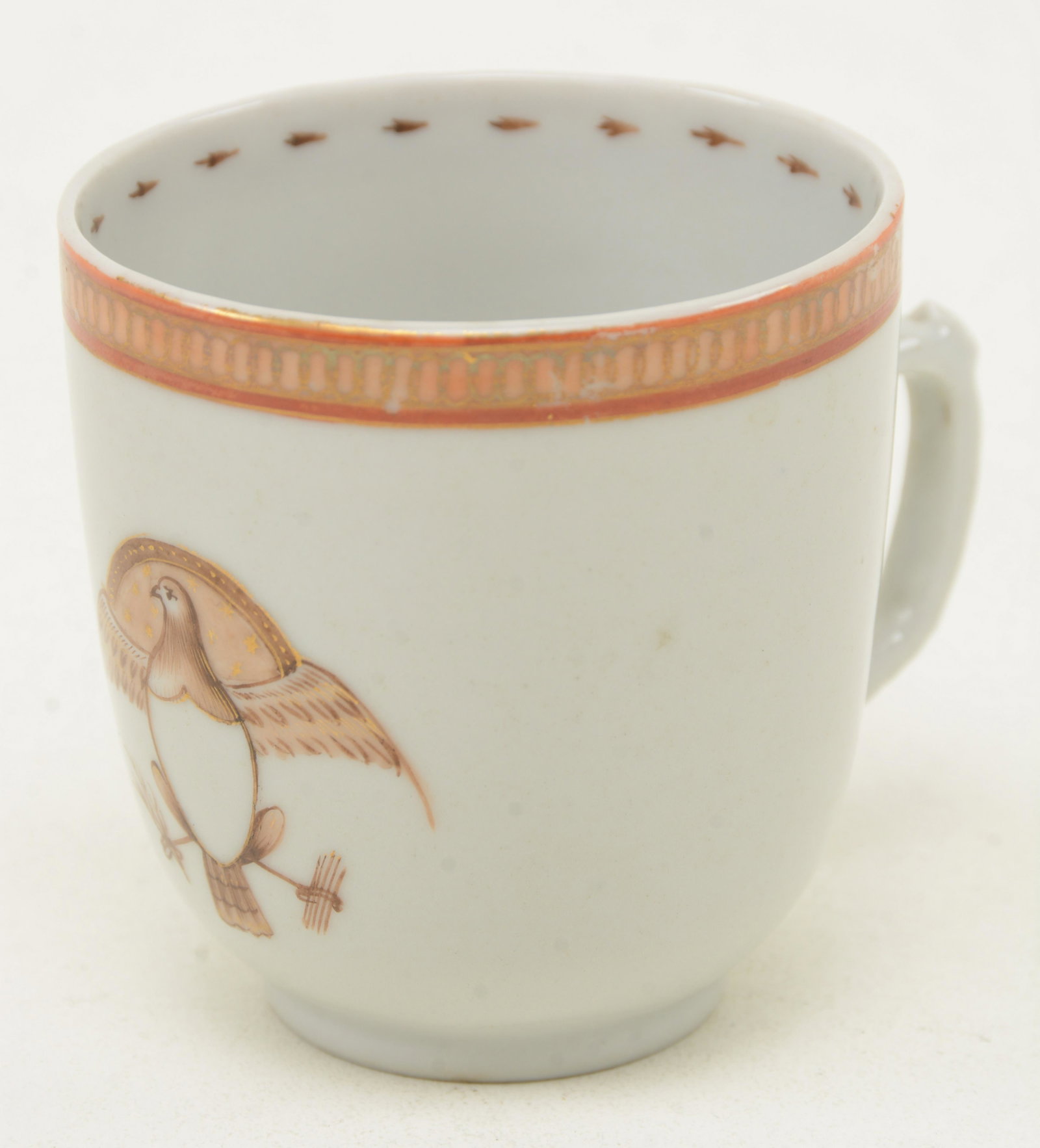 Chinese Export porcelain demi-tasse cup with American: Chinese Export porcelain demi-tasse cup with American Eagle decoration, circa 1800. Banded border. 2.75” height. Typical wear. From the David Thomas Collection