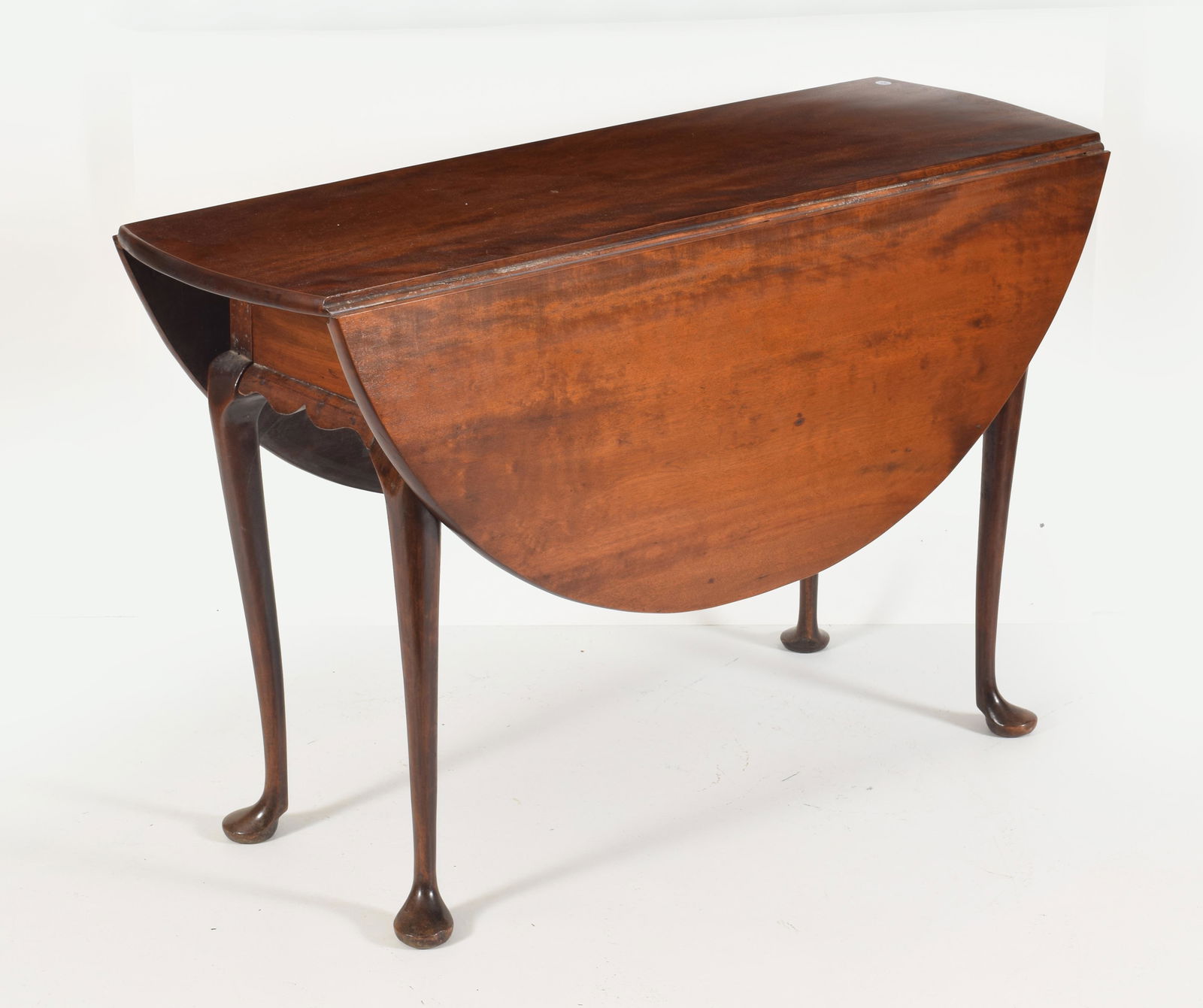 Queen Anne birch round dining table, New England, circa: Queen Anne birch round dining table, New England, circa 1760. Shaped skirt on cabriole legs with pad feet. 28” Height 45” top diameter. Good condition. From the David Thomas Collection