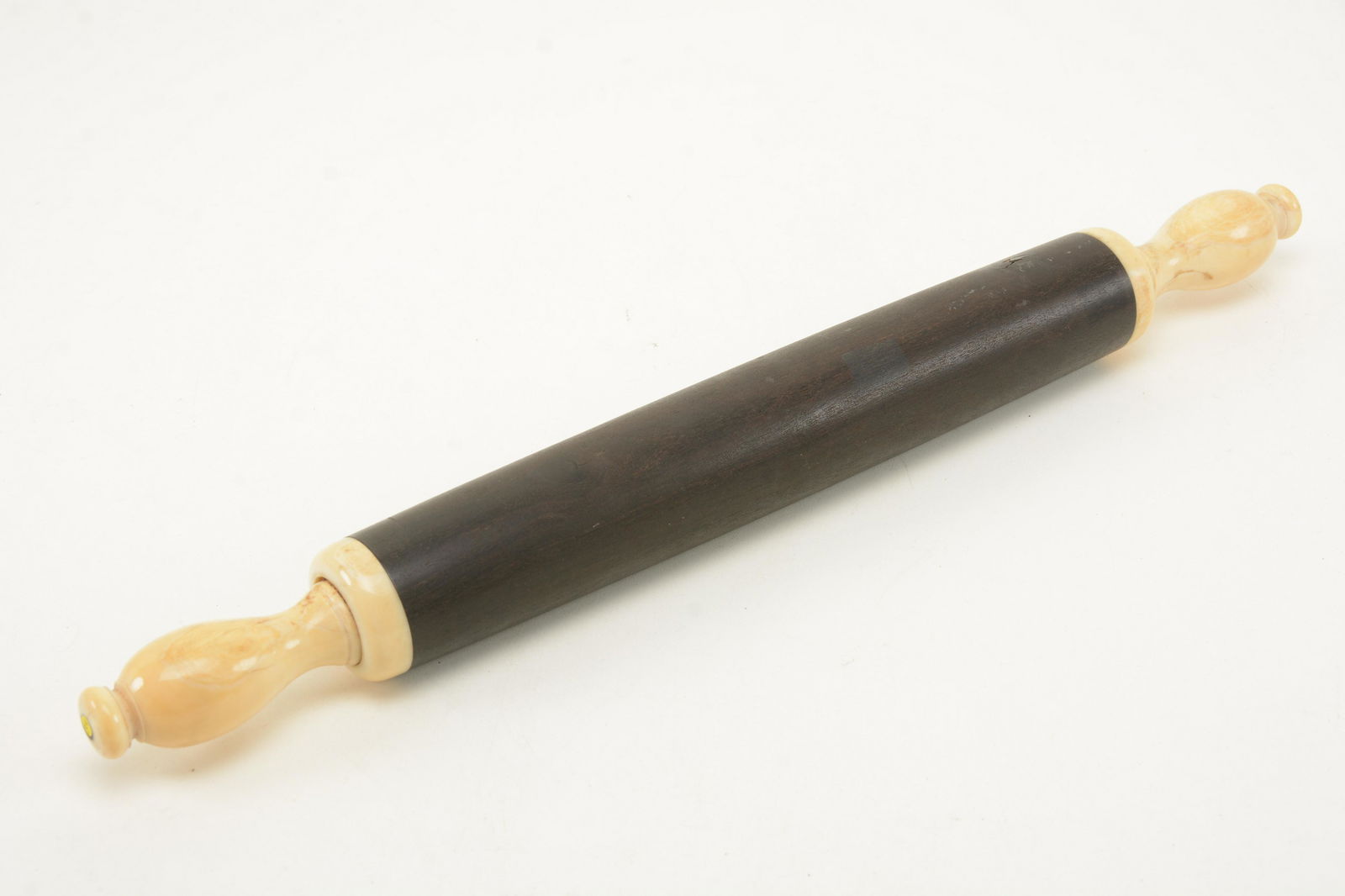 Scrimshaw rolling pin with hardwood roller shaft.: Scrimshaw rolling pin with hardwood roller shaft. Probably 19th century. Length 20in.