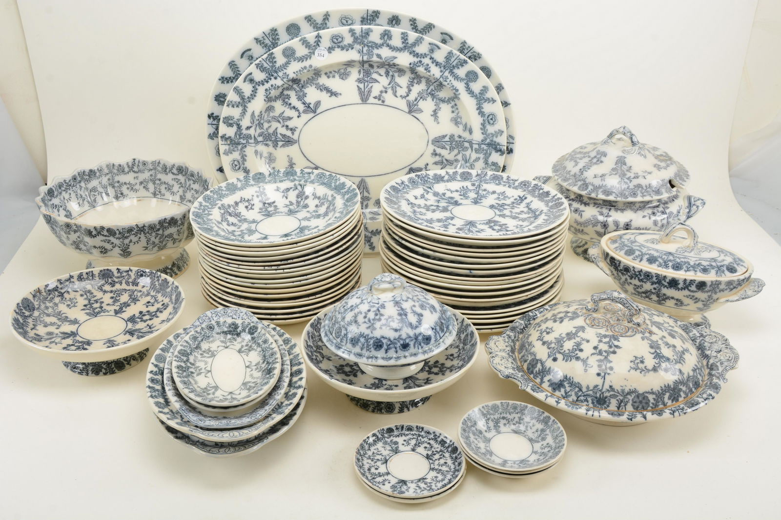 Extensive Spode Copeland porcelain blue and white (1 of 12)