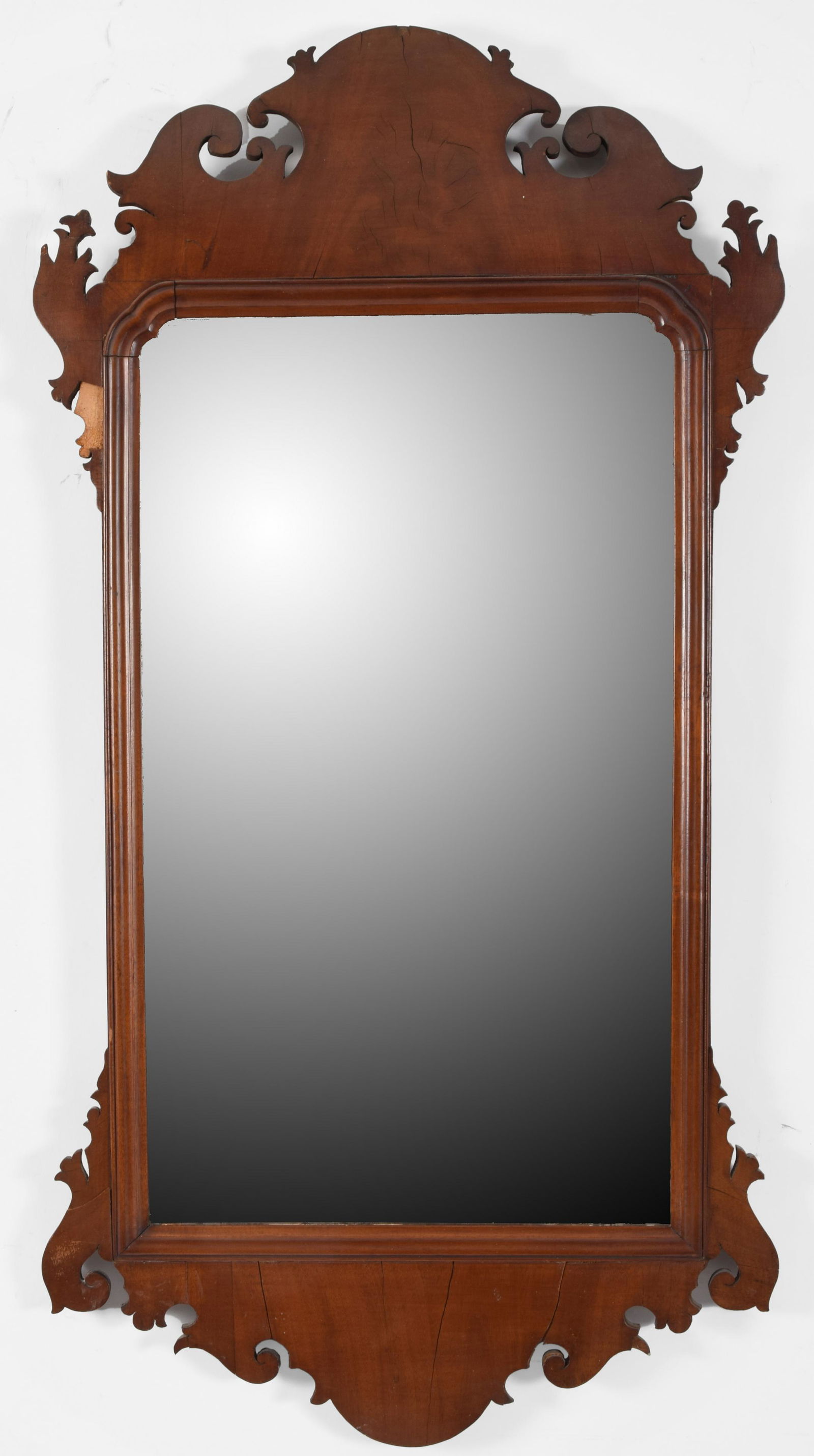 Labeled Philadelphia Chippendale John Elliot mirror (1 of 12)