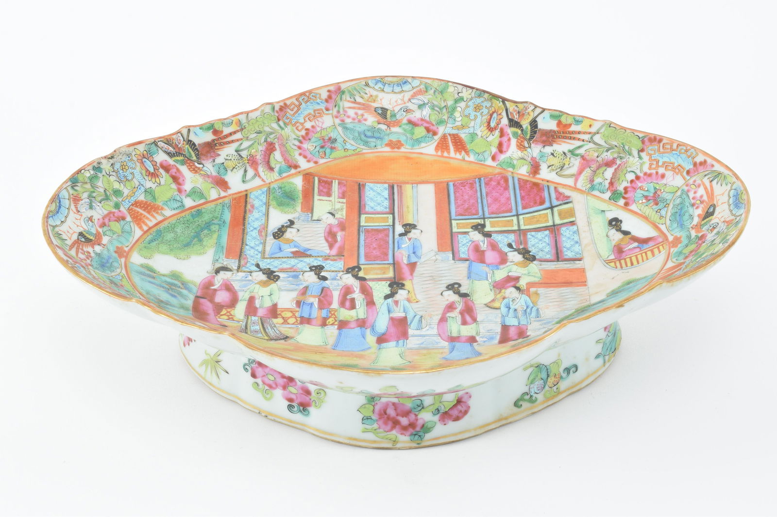 Porcelain serving dish. China. 19th century. Rose (1 of 12)