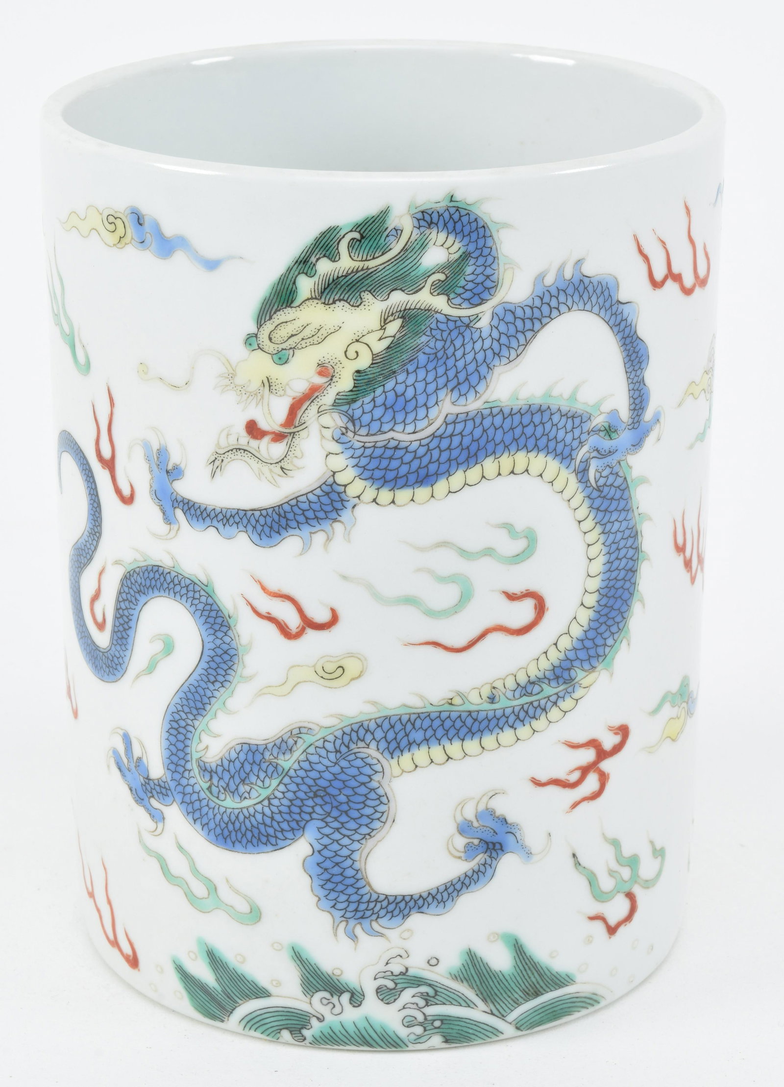 Porcelain brush pot. China. 19th century. Cylindrical (1 of 6)