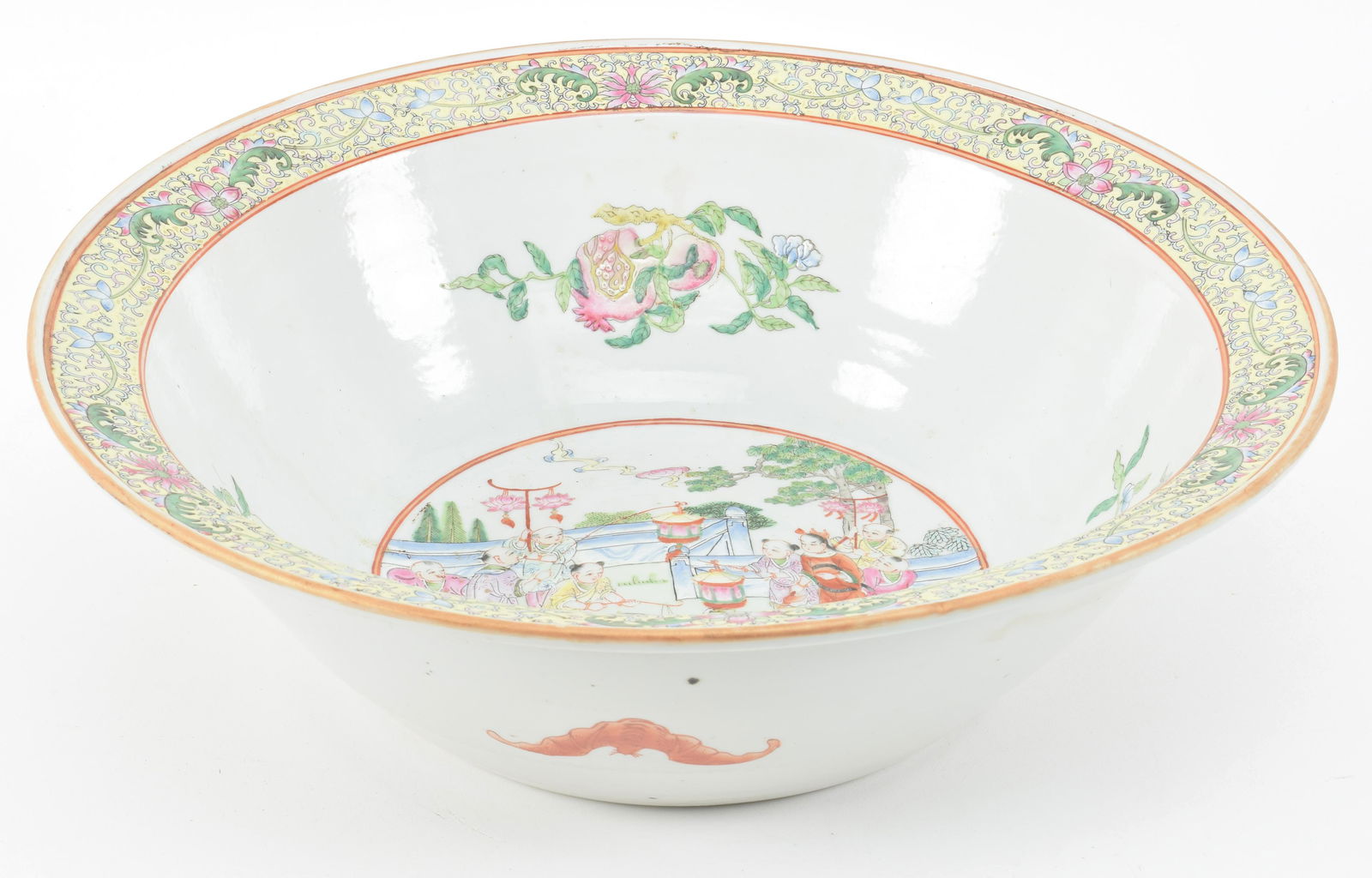 Large Chinese porcelain basin bowl with children (1 of 7)