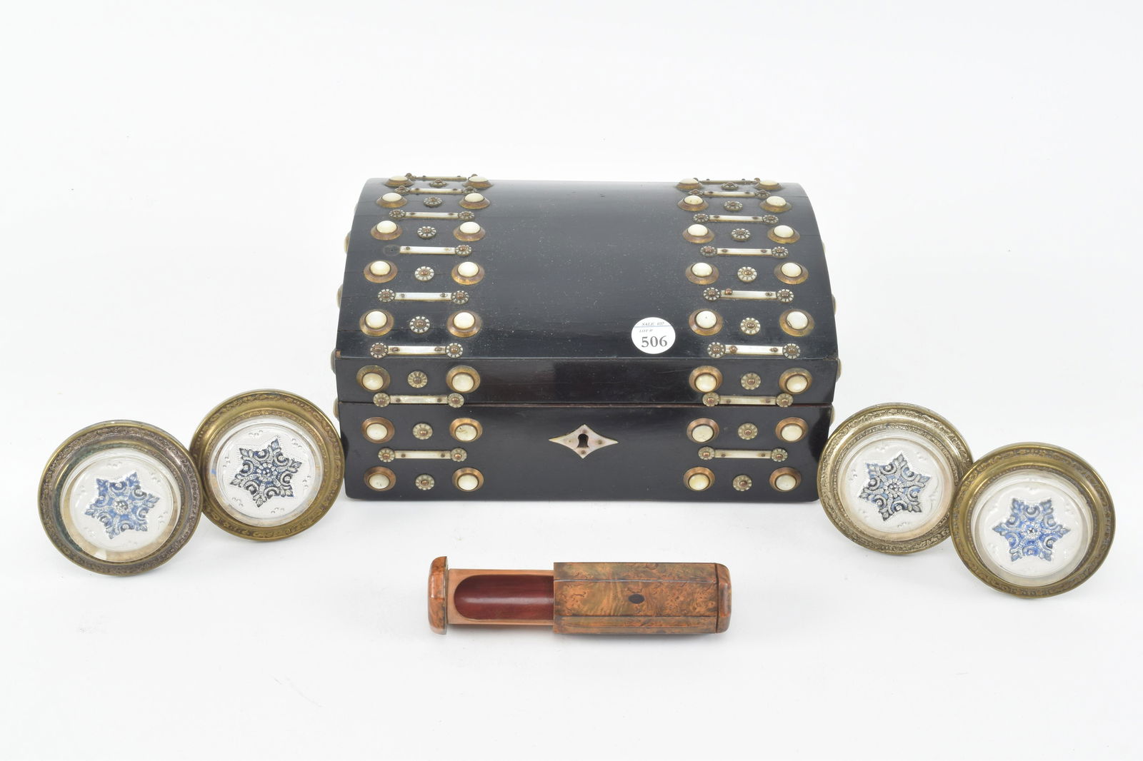 19th Century. Mother of Pearl accent box. Wood pill (1 of 12)