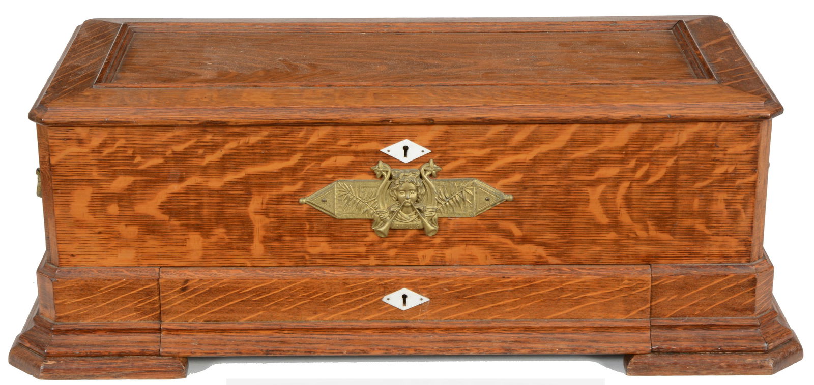 Mermod Freres Swiss paneled tiger oak cased music box. (1 of 12)