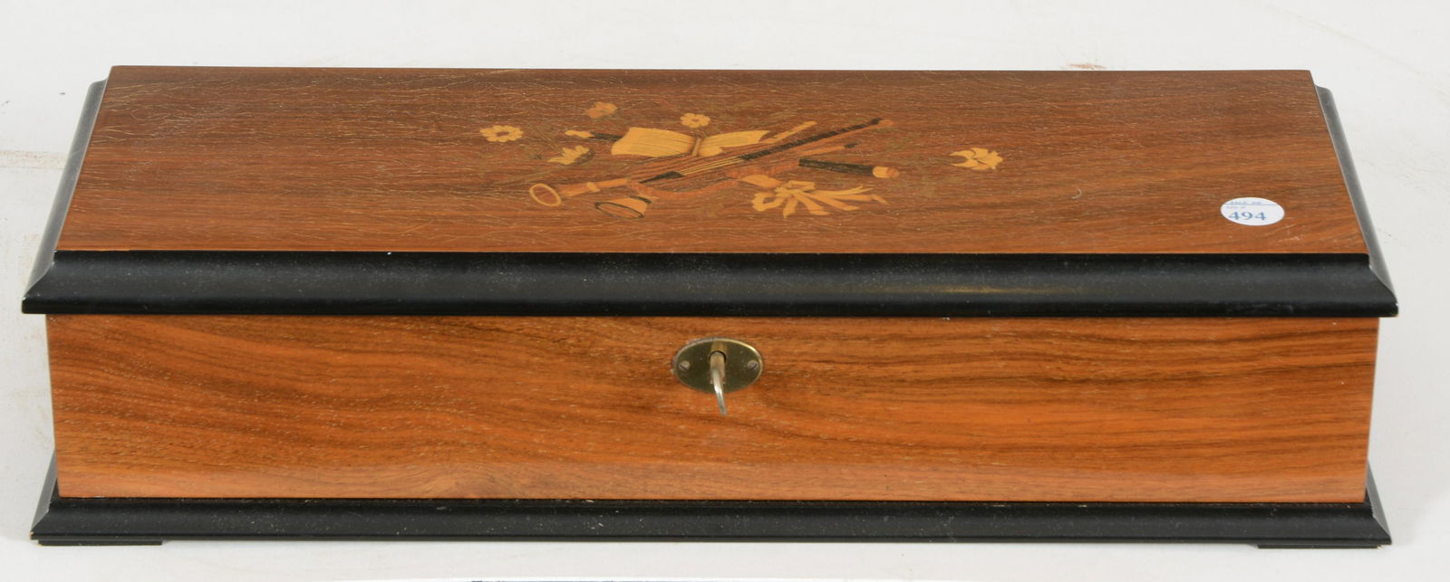 Thorens small Swiss walnut and inlaid cylinder music (1 of 5)