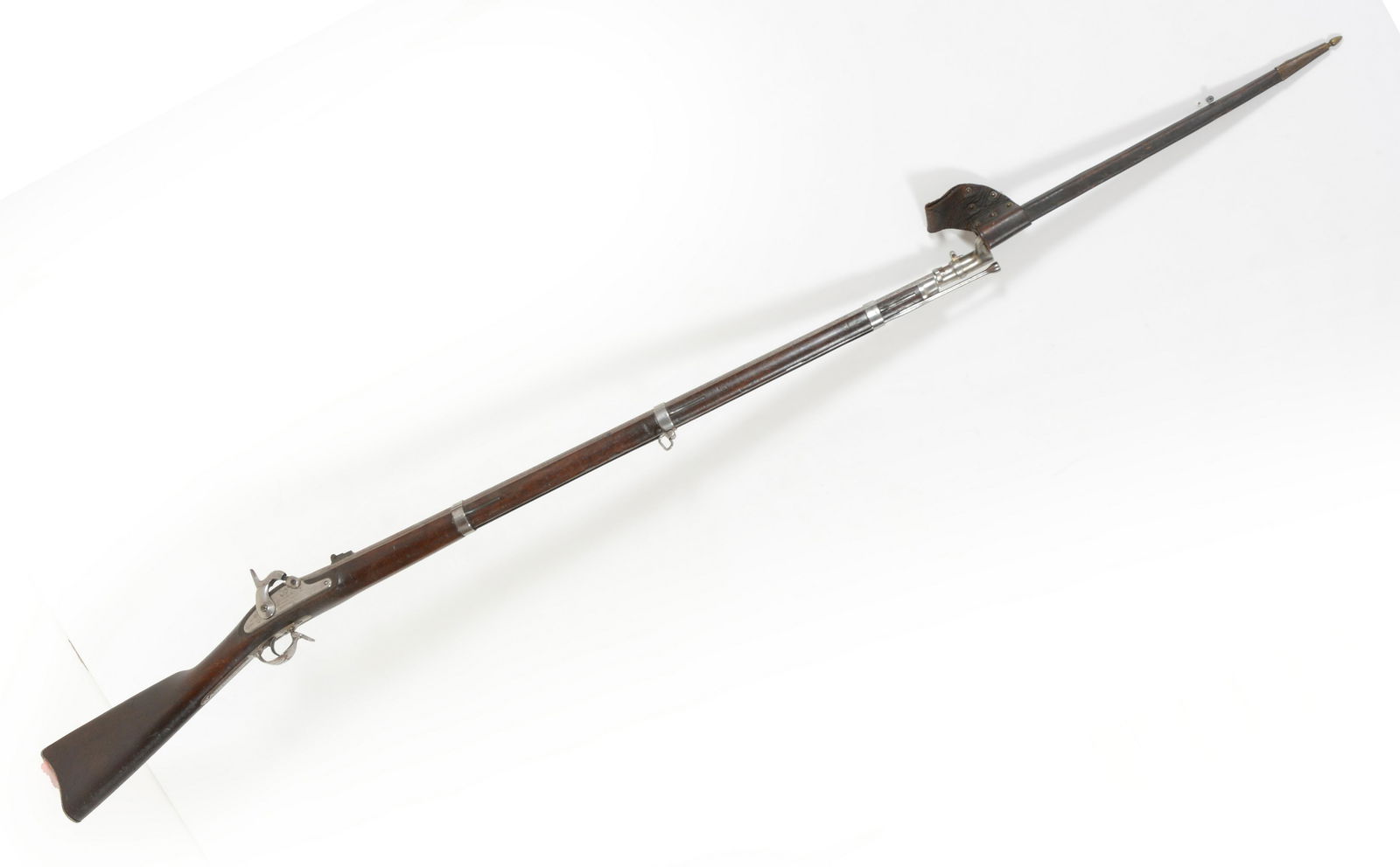 Civil War model 1861 Providence Tool Co. musket with (1 of 8)