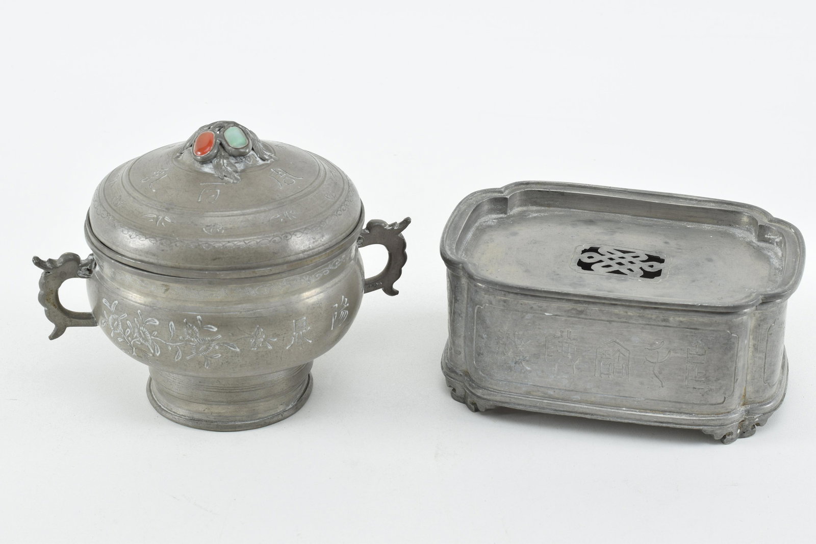 Lot of 2 19th century Chinese pewter items. 1) 3-part (1 of 15)