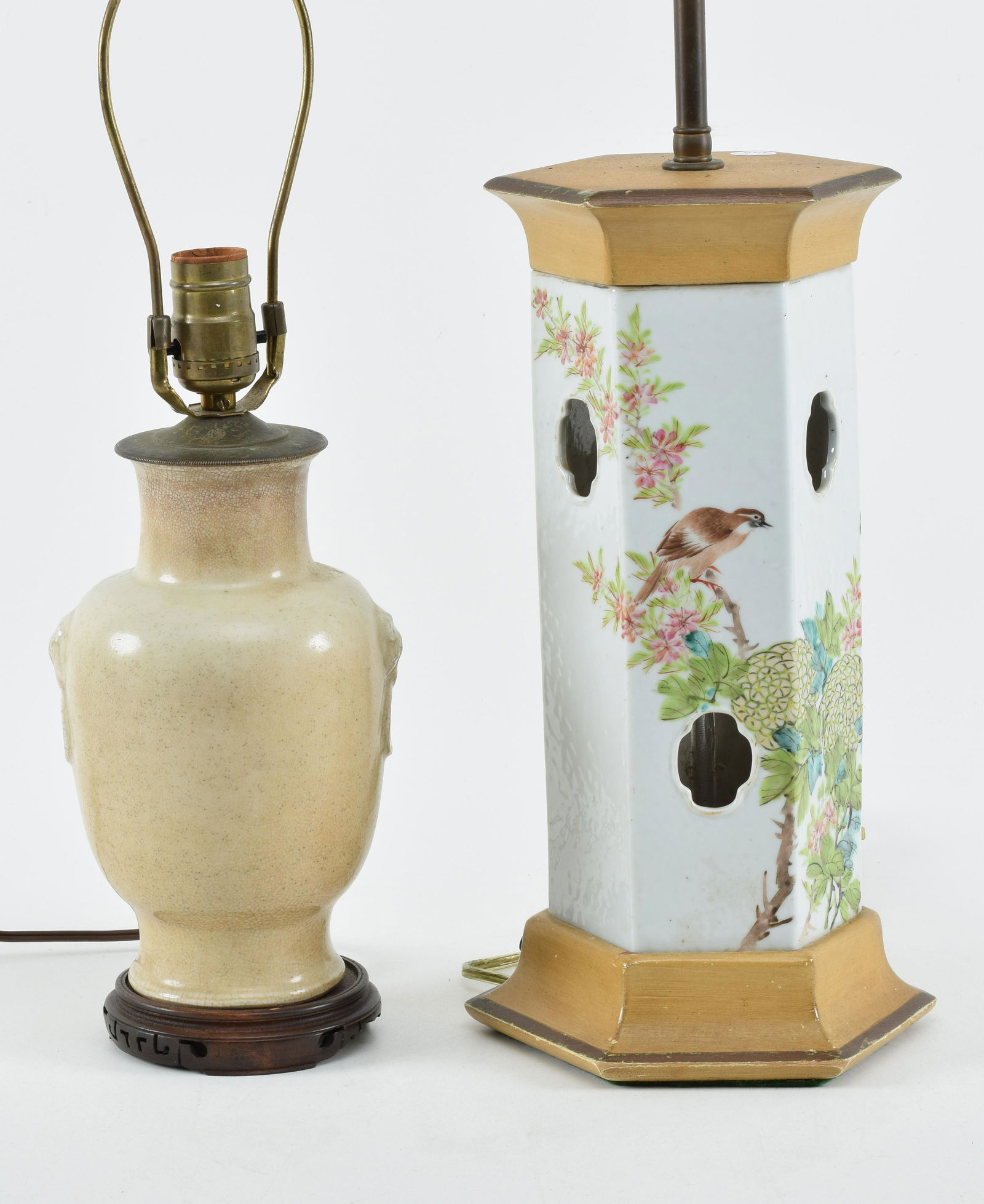 2 Chinese lamps. 1) Hexagonal porcelain hat stand with (1 of 11)