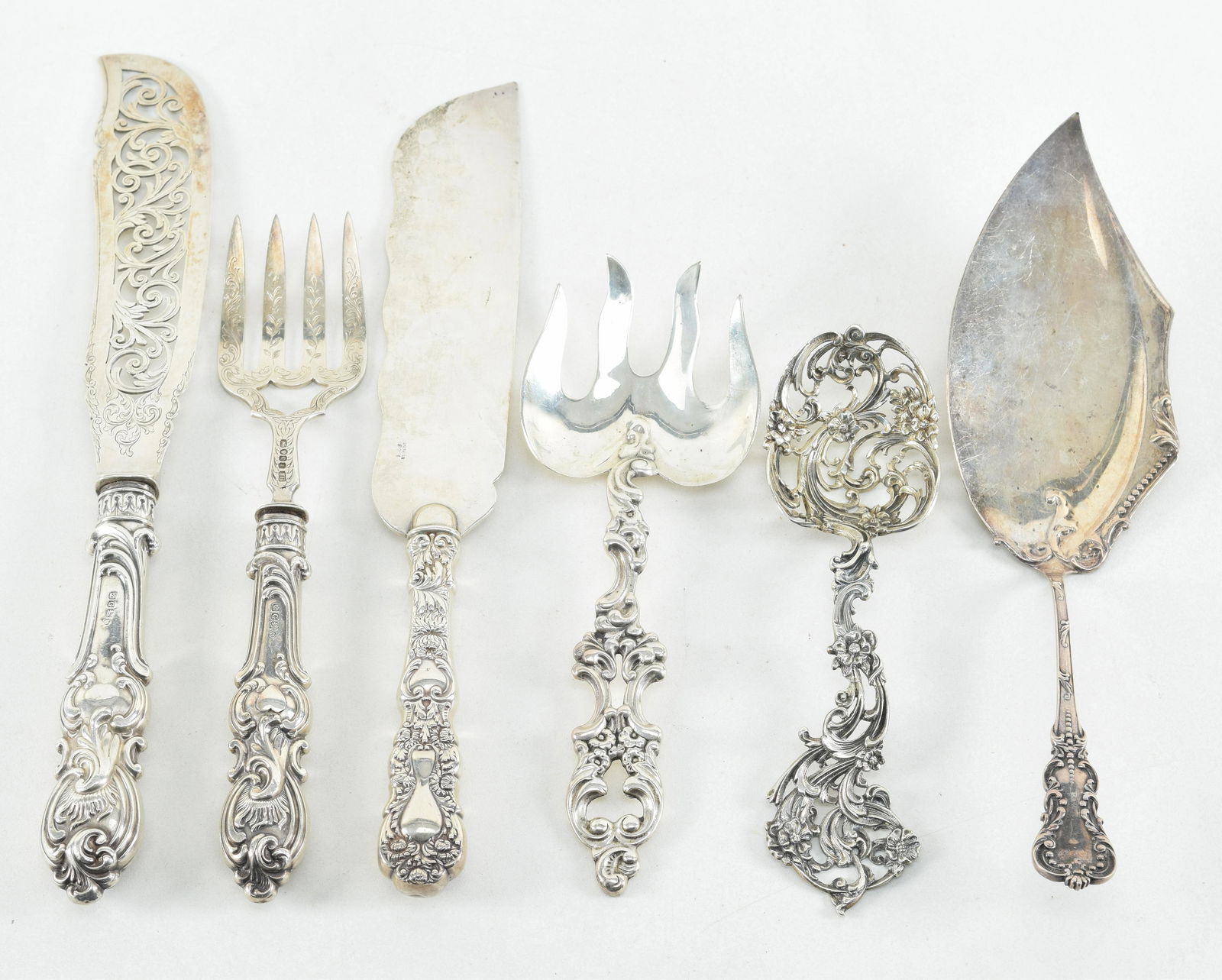 6 Sterling serving items, incl. Victorian open saber (1 of 14)