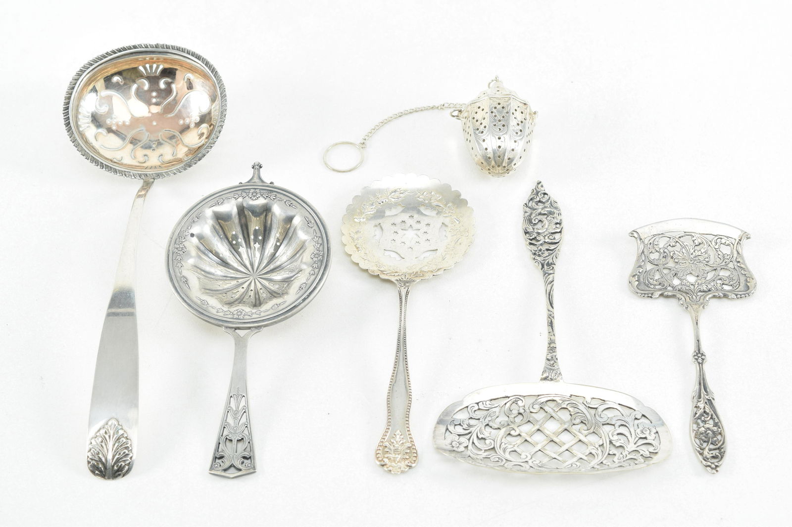 6 Silver serving items, tea strainer, 1846 sugar (1 of 11)