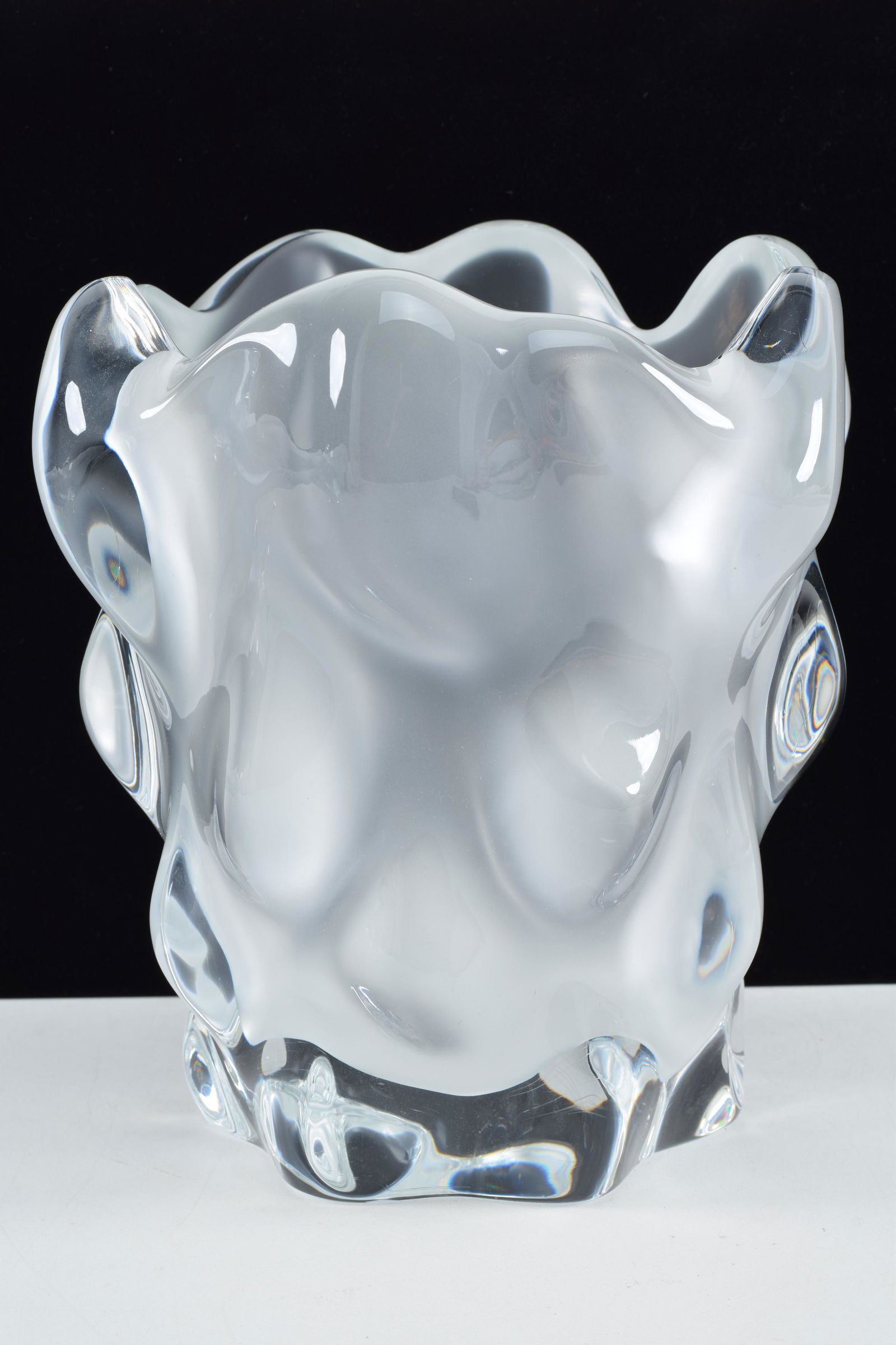 Lalique frosted art glass champagne cooler. Amorphous (1 of 6)