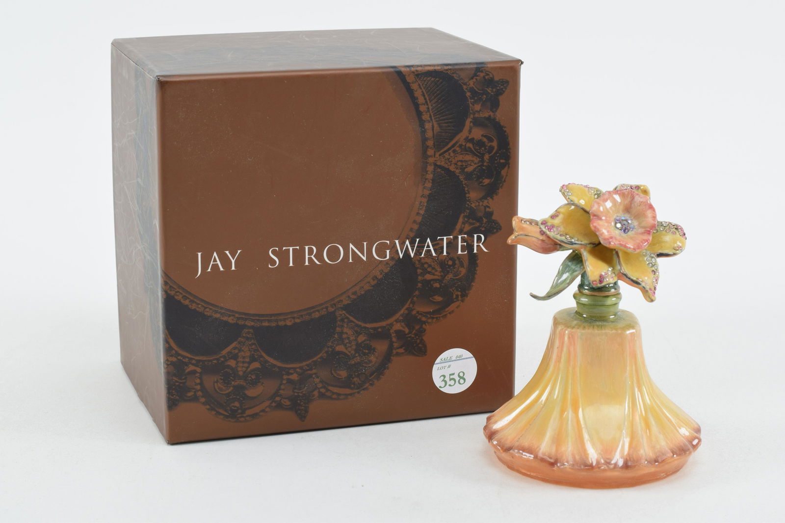 Jay Strongwater boxed perfume art glass bottle. Heavy (1 of 7)