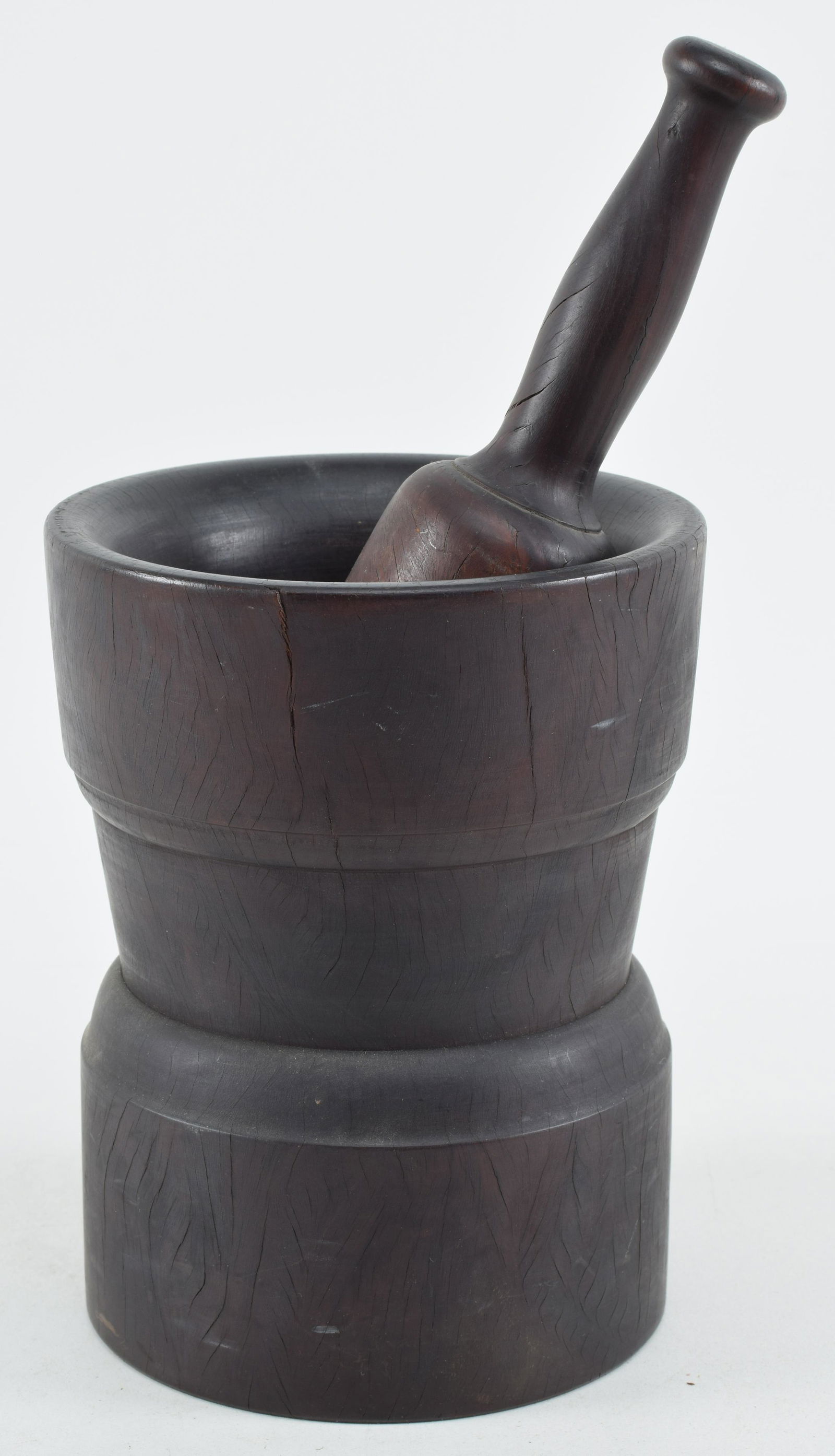 Antique lignum vitae mortar and pestle. Mortar measures (1 of 5)