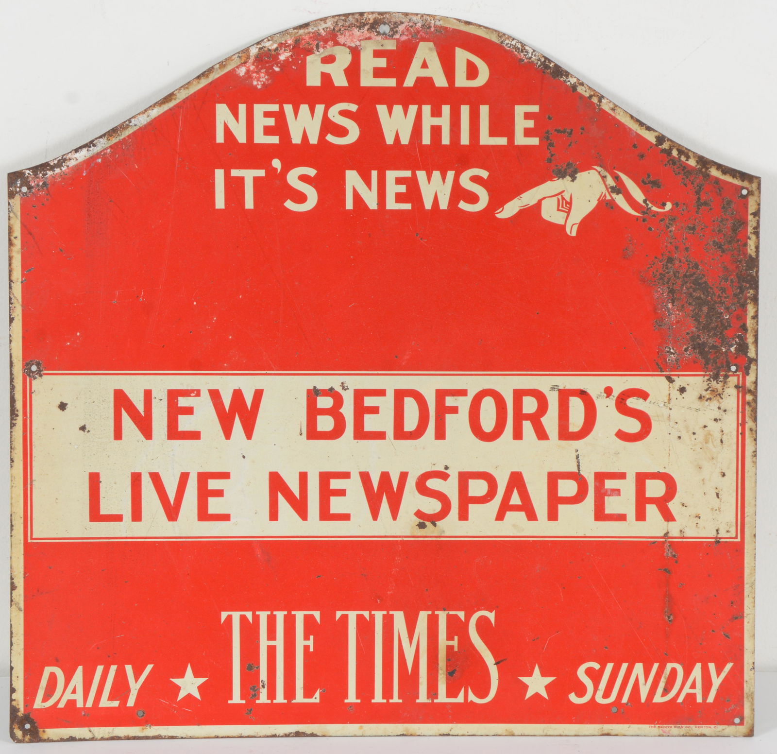 Vintage New Bedford painted tin newspaper advertising (1 of 5)