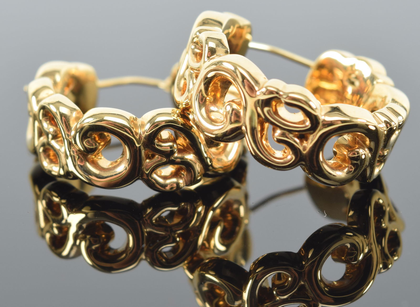 14K Milor Italy yellow gold openwork earrings. Marked along post. 3.4 dwt. (1 of 6)