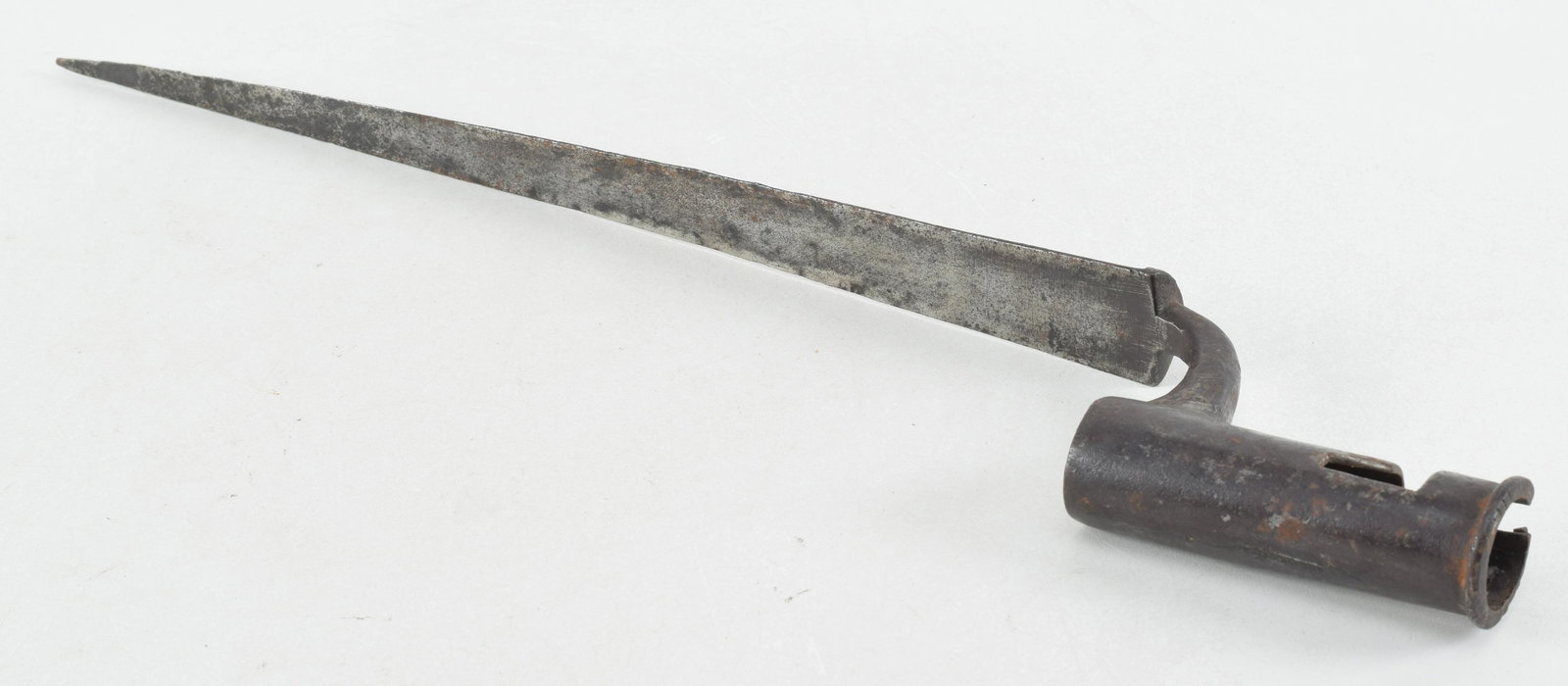 Revolutionary War Period English Style Bayonet. This Carbine type bayonet does not have any makers: Revolutionary War Period English Style Bayonet. This Carbine type bayonet does not have any makers stamps and appears to be American made. Socket is 3-1/4" with an under seam and Blade is 12-3/4". Ove