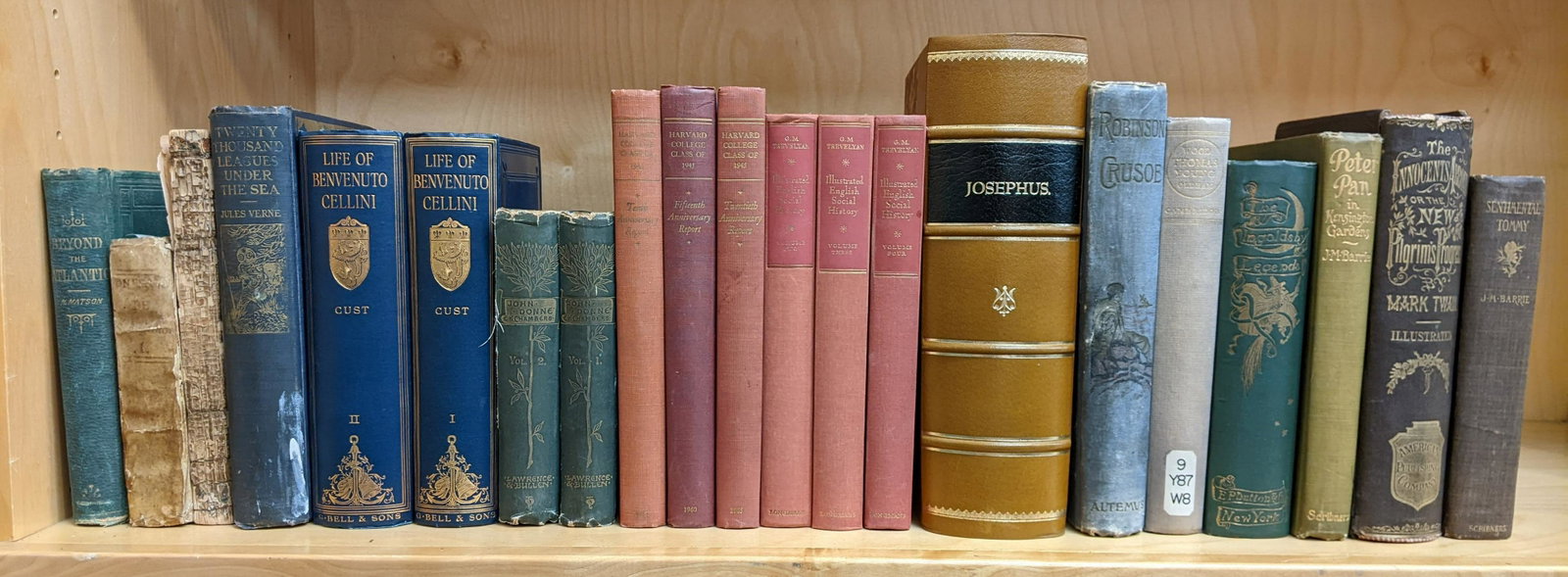 Antique books. 18th-20th century. To include: scarce travel narrative "Beyond the Atlantic, or: Antique books. 18th-20th century. To include: scarce travel narrative "Beyond the Atlantic, or Eleven Months Tour in Europe, Egypt, and Palestine by N. Matson, 1870; vellum-bound Vol. 1 1786 Spanish l