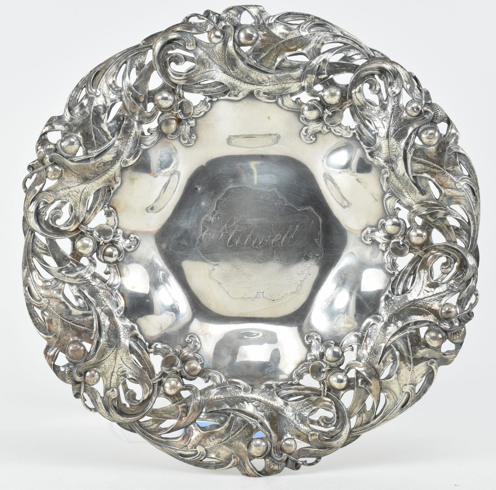 Gorham sterling silver large heavy footed fine quality oak leaf and acorn relief decorated center (1 of 10)