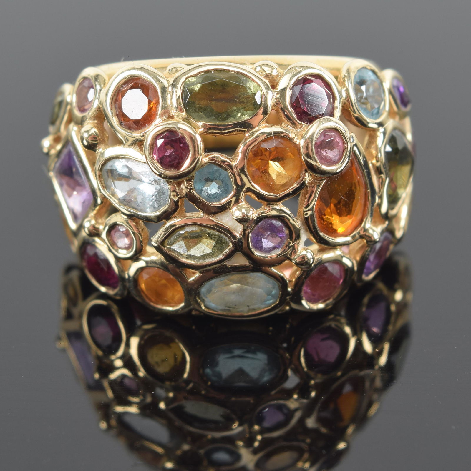 14K gold heavy multicolored stone mounted ring. Marked 14K. Approximate ring size 7. 9.9 grams. (1 of 8)