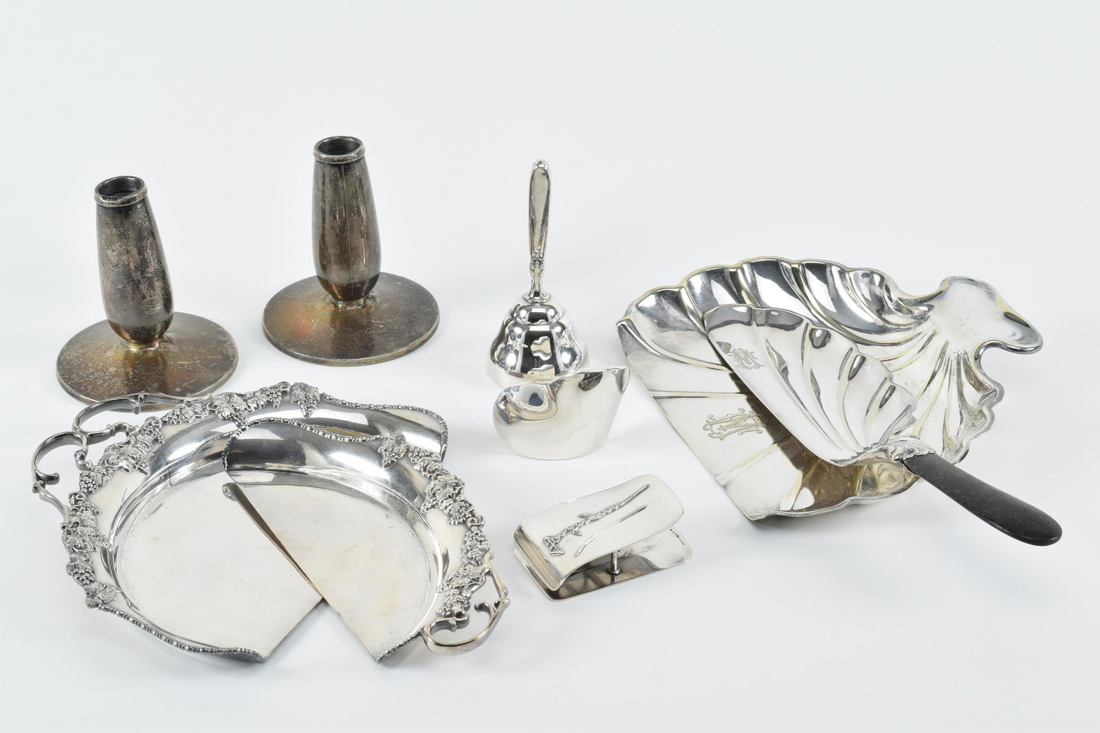 Lot of sterling silver and plated accessories. To include: Christofle heart paperweight, Bolin (1 of 8)