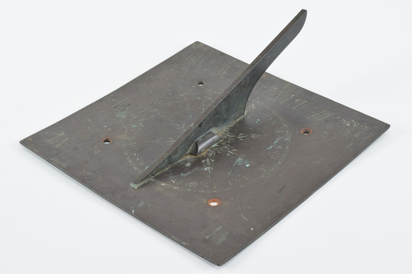 18th century heavy bronze or copper sundial. Engraved face with Roman numeral hours and 20 minute (1 of 9)