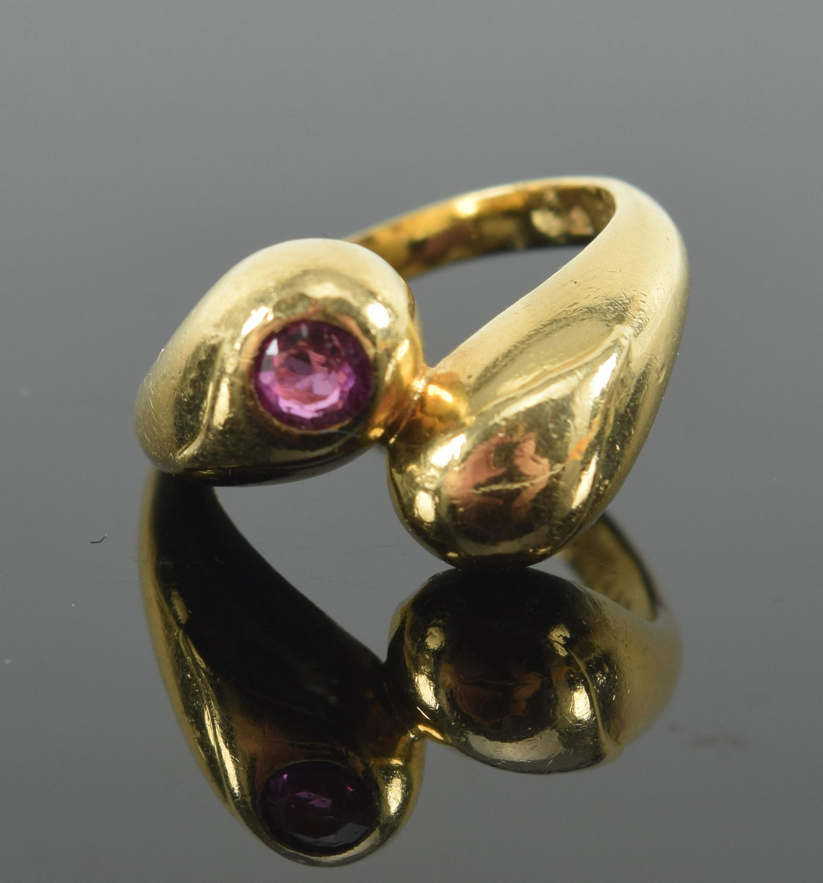 18K Elizabeth Gage ruby mounted bypass form ring. 750 mark and maker's mark. 3.5 ring size. 6.2 (1 of 8)