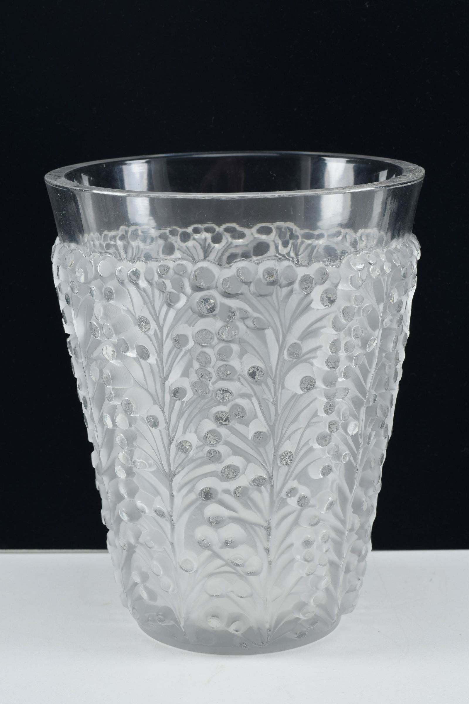 Lalique Saint-Tropez vase. An R. Lalique vase design, 1937. Small chip at rim. Height 7. (1 of 7)