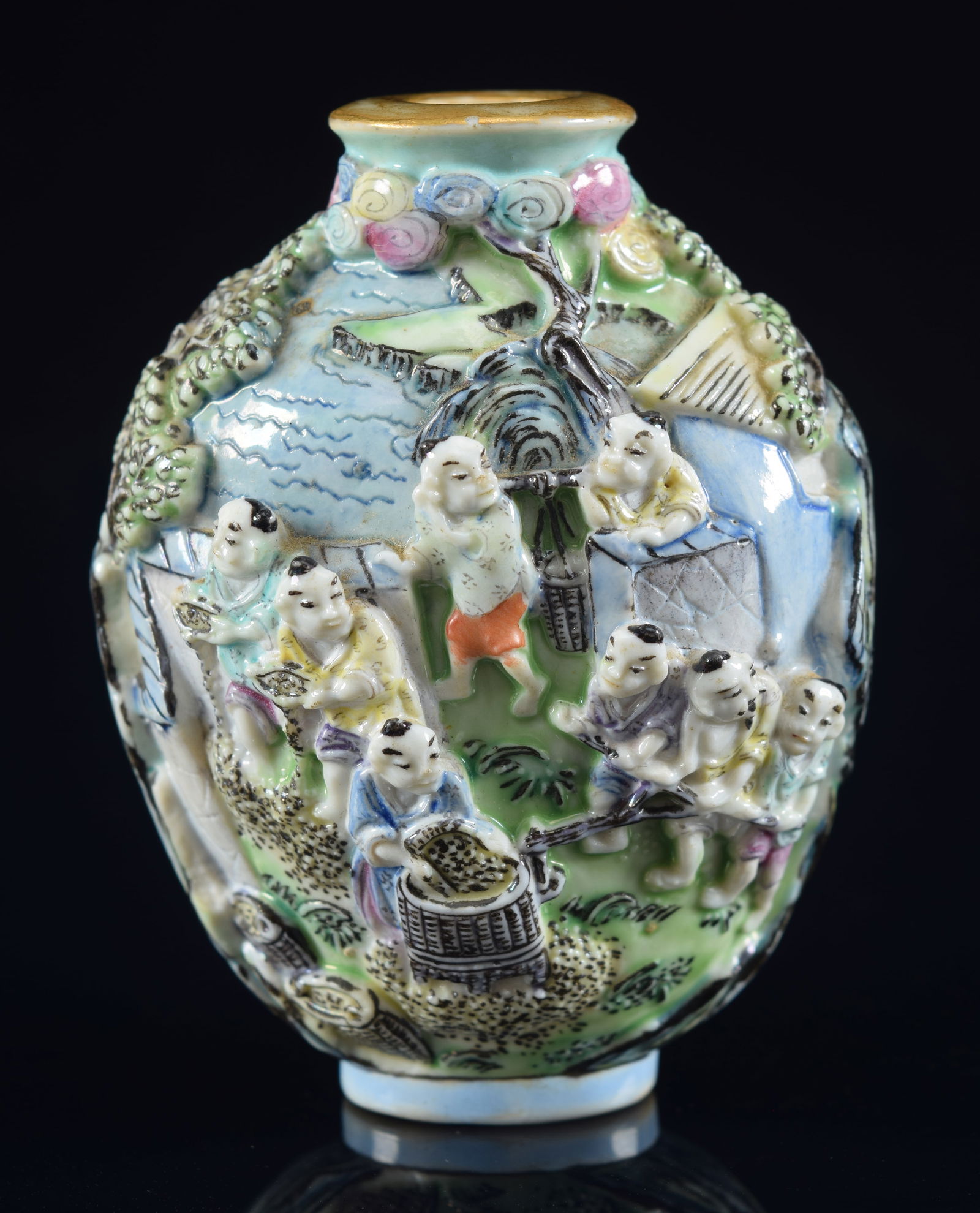 Porcelain snuff bottle. China. 19th century. Molded and carved decoration of tea manufacture. (1 of 6)