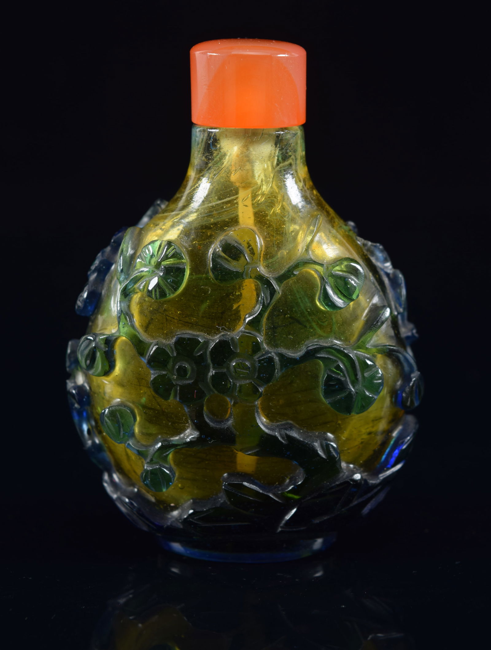 Cameo glass snuff bottle. China. 19th century. Sapphire blue cut to yellow with the "Three Friends", (1 of 6)