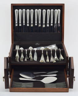 109 Piece Gorham Sterling silver Fairfax pattern flatware service. Including 12 dinner forks, 12: 109 Piece Gorham Sterling silver Fairfax pattern flatware service. Including 12 dinner forks, 12 dinner knives, 12 oyster forks, 12 table spoons, 12 butter knives, 24 teaspoons, 11 dessert forks, 4