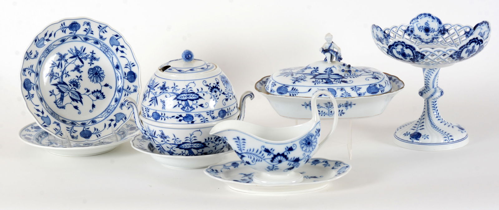 7 Pieces of Meissen blue onion decorated ceramics. To include a cover oval soup, a raised cake (1 of 14)