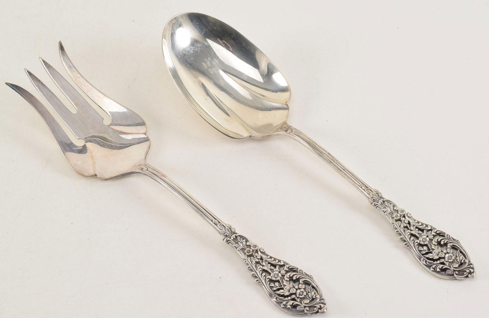 Reed & Barton sterling silver serving fork and spoon. Reticulated floral scrolling decoration. (1 of 4)