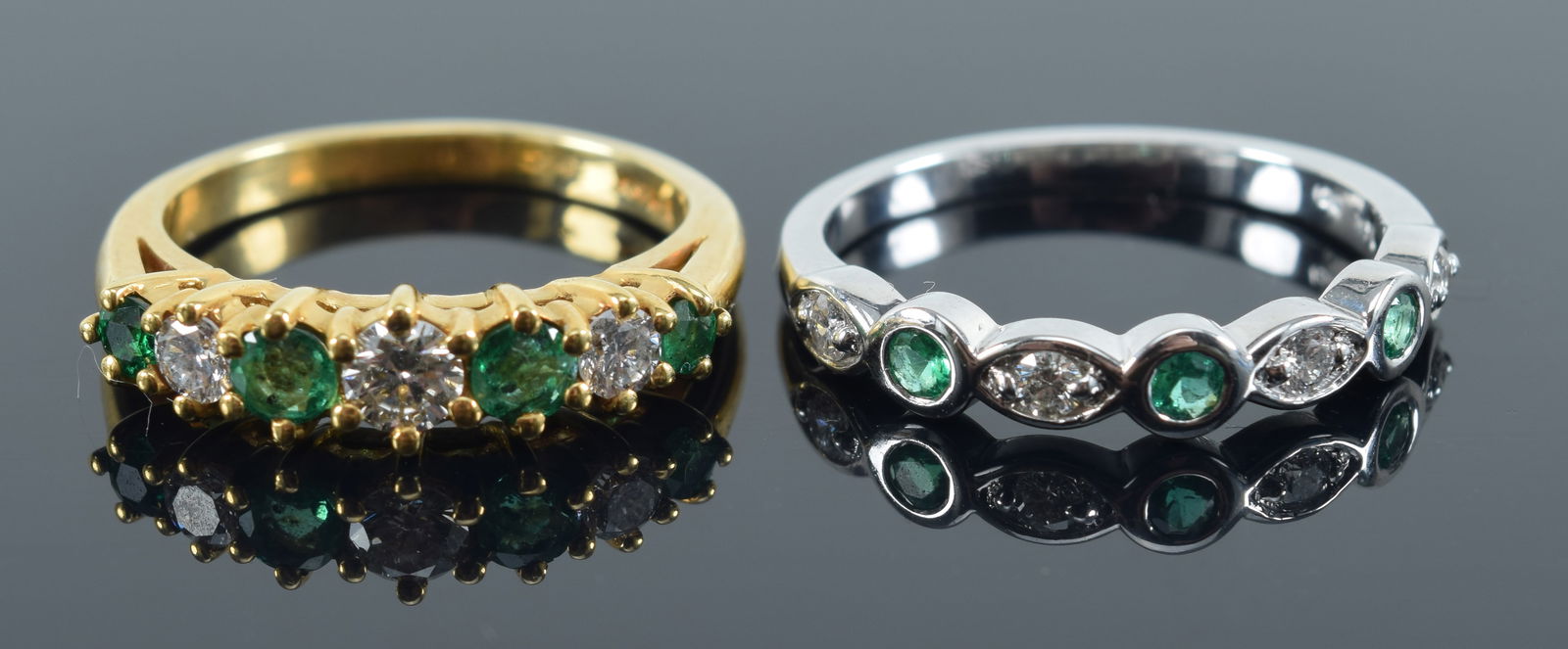 Marked 14k Fzn Vn Jadeite Gold Ring