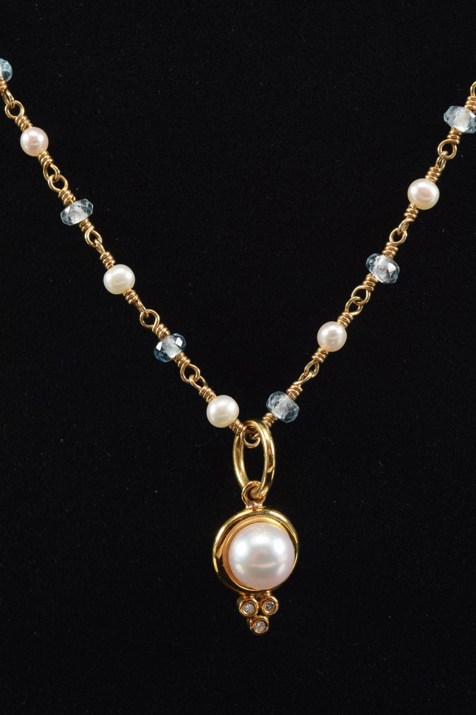 Temple St. Clair 18K gold pearl, diamond, and blue stone necklace. Repeating pattern of small pearls (1 of 8)