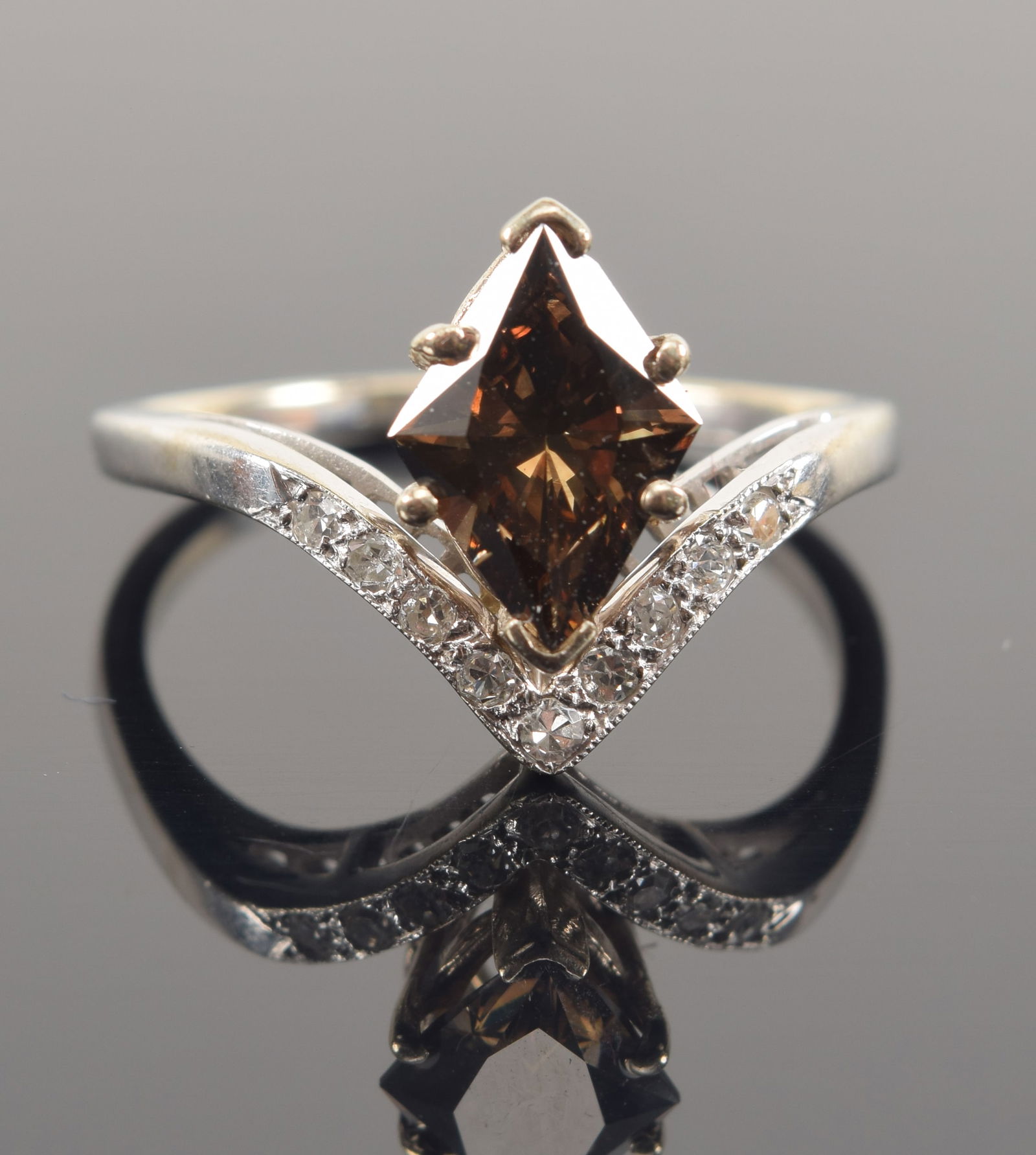 14K gold brown colored lozenge shape cut diamond ring. Approx. 9.5 x 7.2mm. cut stone. Marked 14K AR (1 of 7)