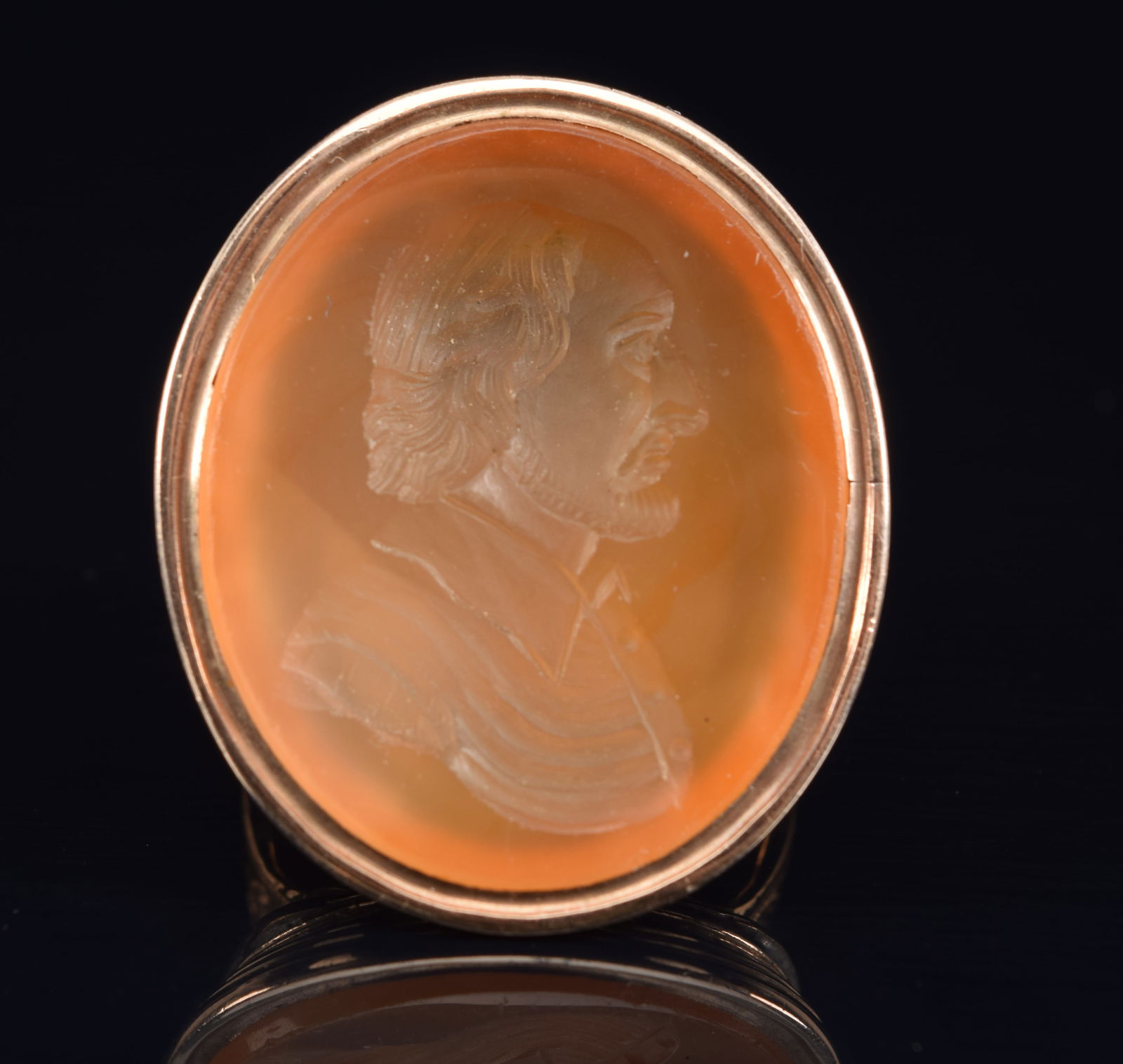 Antique gold ring with intaglio carved agate bust of a man. Inscribed dates? on interior rim. (1 of 8)