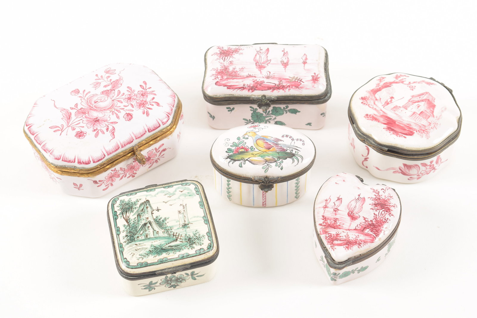 Lot of 6 French faience porcelain small boxes. 1) Large box with pink floral decoration. 4in wide. (1 of 10)
