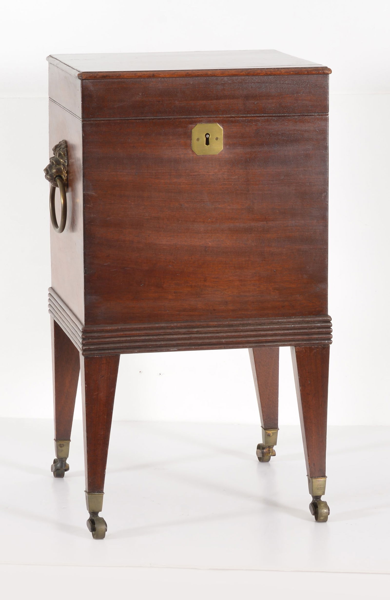 Georgian diminutive cellarette, early 19th Century. Fitted with bold lions mask pulls above a reed (1 of 8)