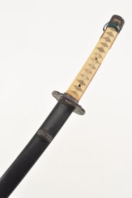 Japanese sword. Katana. 28in length. Shin To. Mounts present.