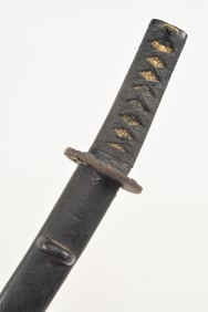 Japanese sword. Wakizashi. 19.5in length. Hidatsura "all over" temper. Koto blade signed. Fuchi