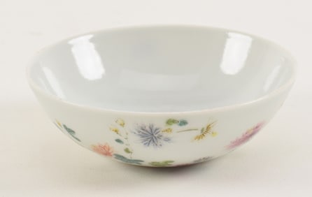 Porcelain wine cup. China. Tao Kuang mark and period. Red enamel decoration of flowers. 3.5in.