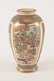 Satsuma vase. Japan. Meiji period (1868-1912). Oviform shape. Brocade patterns and scrolls with