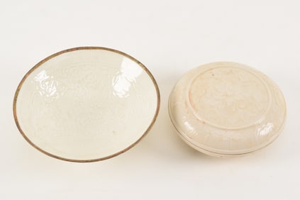 2 Chinese ding ware articles. 19th/20th century. Covered box with molded floral decoration (5in