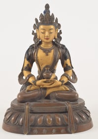 Copper image of a buddhist divinity. Chien Lung Tsao Shih mark (1735-1796) and of the period.